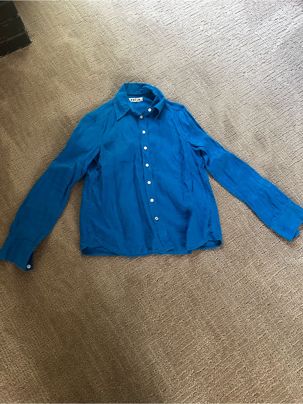 Stunning 100% Linen Button Down